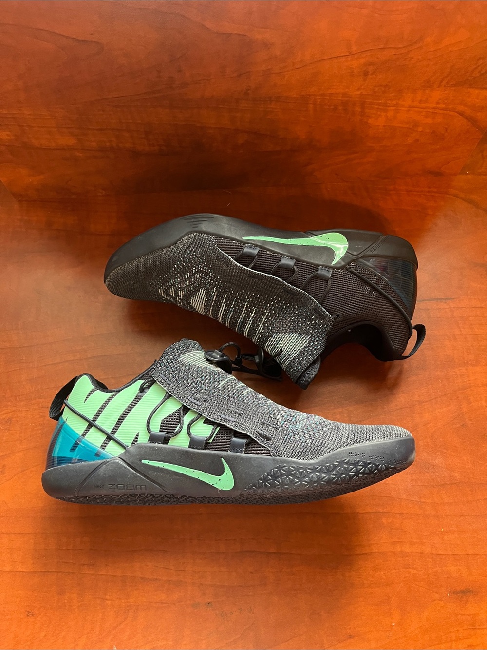 Nike Kobe A.D. NXT Mambacurial running shoes sz 9.5M